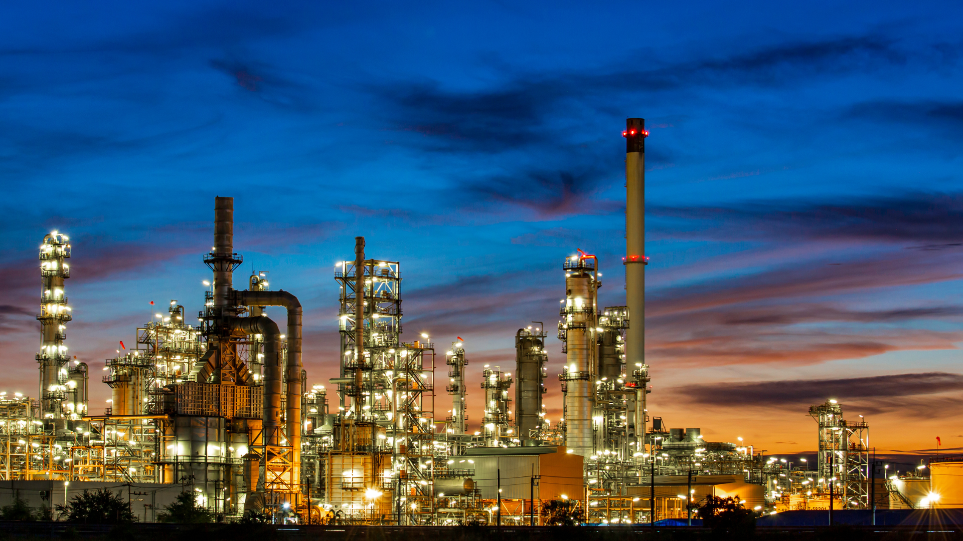 Black and Gold Corporate Oil & Gas Industry Presentation